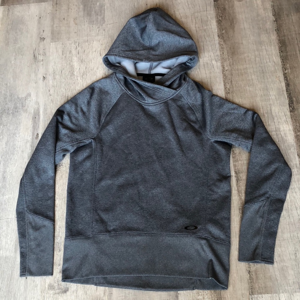 NWOT Gray Oakley Hoodie